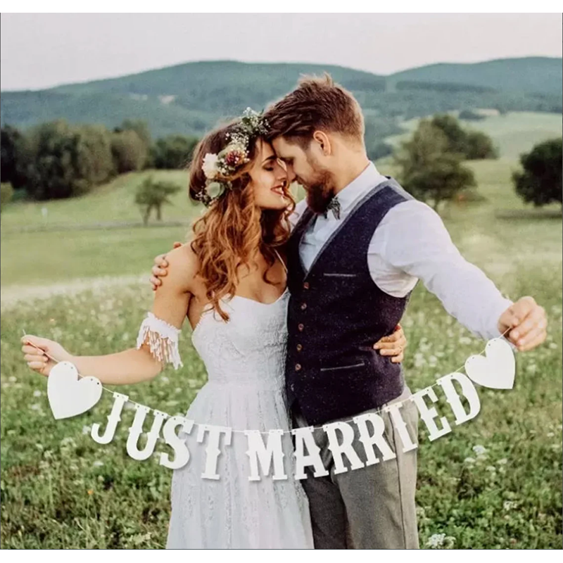 JUST MARRIED Wedding Banner Se - Car Accessories Banner บทวิจารณ์และราคา